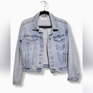 SIMONS | Twik Light Wash Jean Jacket Small
